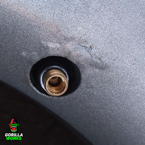 Коррозия под полимерной порошковой краской в один слой