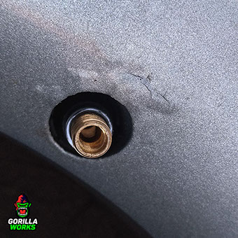 Коррозия под полимерной порошковой краской в один слой