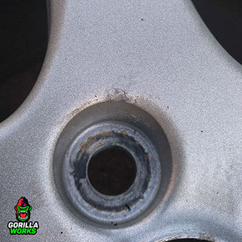 Дешевая полимерная порошковая краска лопнула спустя полгода