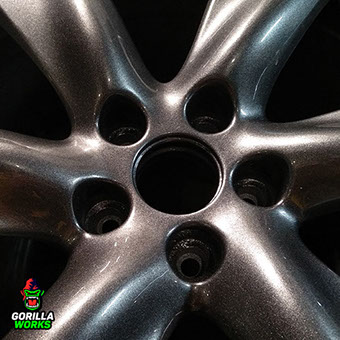 Финишная полимерная покраска дисков Infiniti в Минске