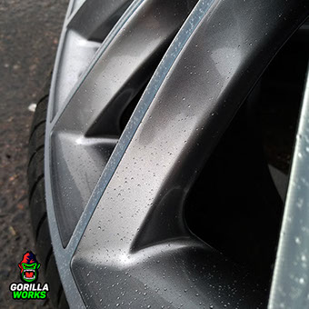 Глянцевый жидкий высокотекучий спец лак для дисков с проточкой лица на примере литых дисков Mercedes Benz S500 w222