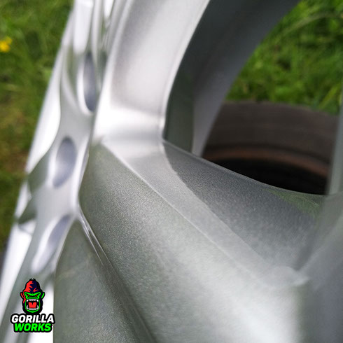 Покраска дисков в яркое серебро с перламутром от Gorilla Works