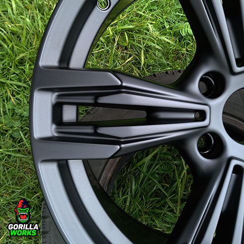 Стоимость покраски литых 18" дисков для БМВ в черный матовый цвет - от 600 руб