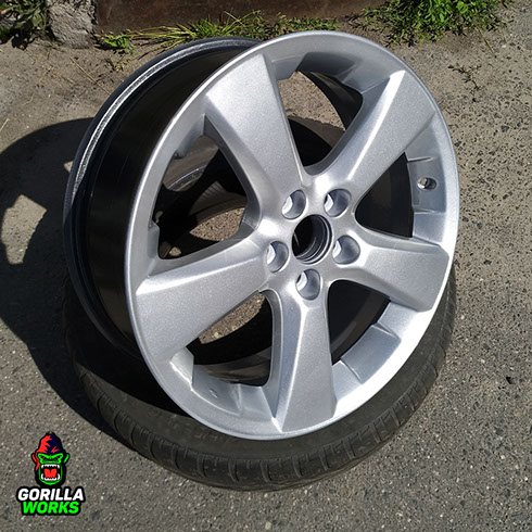 Диски для Lexus RX после покраски в термоэмали цвет крупное серебро