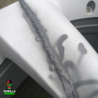 Наращивание металла по технологии Димет - порошковая алюминиевая пудра на литых дисках