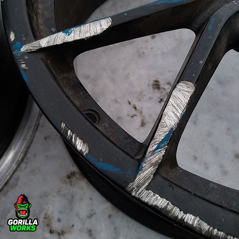 Полимерная порошковая покраска литых дисков Порше Кайман