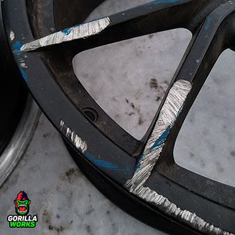 Полимерная порошковая покраска литых дисков Порше Кайман